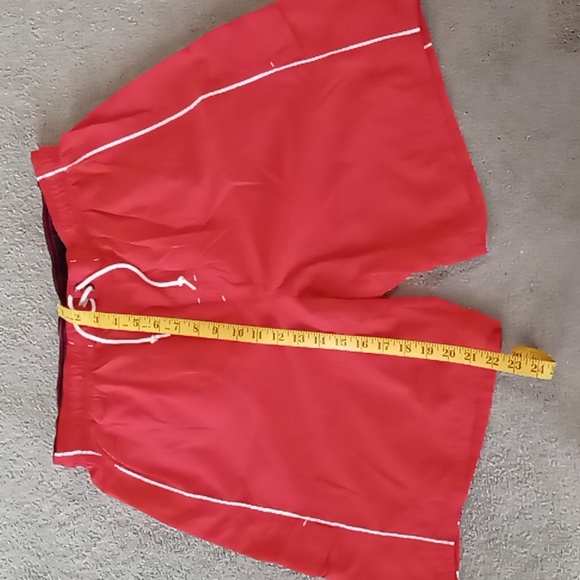 Ocean Pacific BNWOT VINTAGE MENS RED W WHITE TRIM BOARD SHORTS SZ XL - Picture 3 of 9